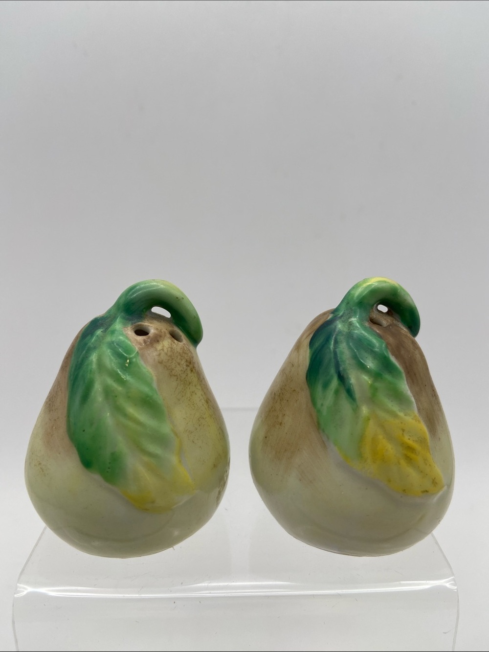 Vintage Hand-Painted Ceramic Pear Salt and Pepper Shaker Set of 2 Green